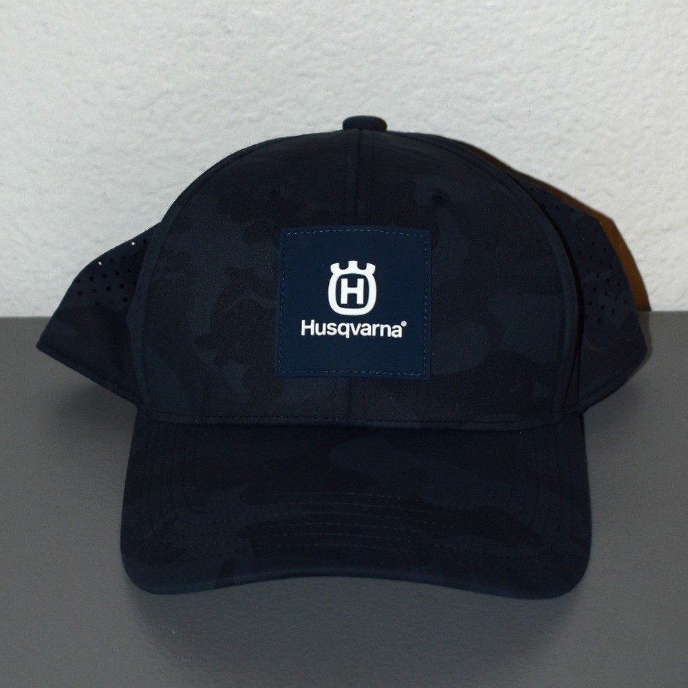 Husqvarna Hat Men OSFM Navy Camo Excellent Snapback Perforated Construction Cap